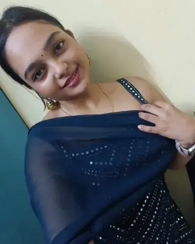 Khar Road Escorts Service