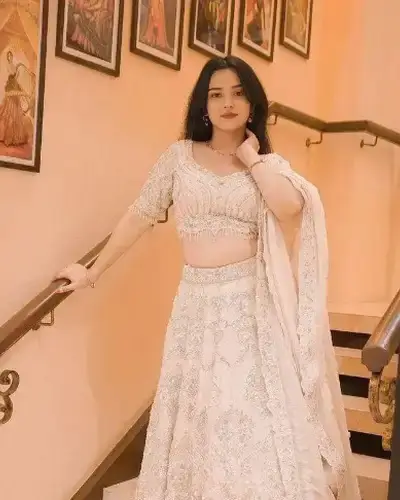 Escort Service In Khar Road